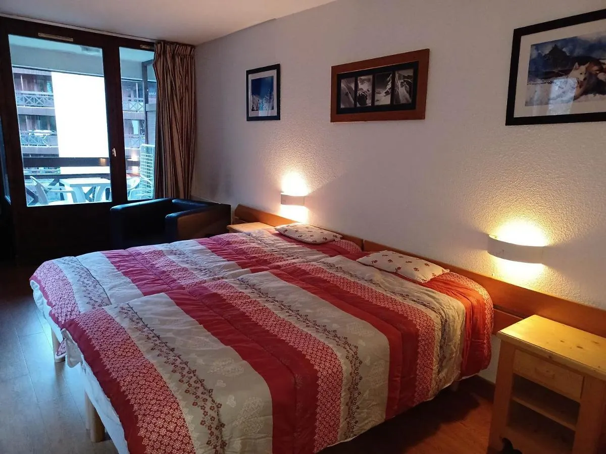 Confortable Studio 2* Avec Balcon, Double Exposition Et Parking, Proche Du Centre De Brides-Les-Bains - Fr-1-512-108 France